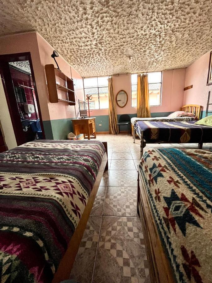 Hostal Carlos Luis Quito Exteriér fotografie