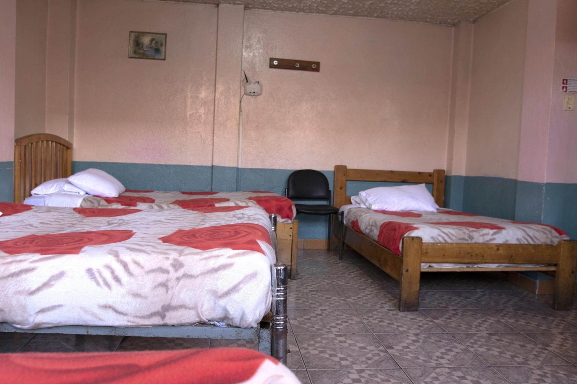 Hostal Carlos Luis Quito Exteriér fotografie